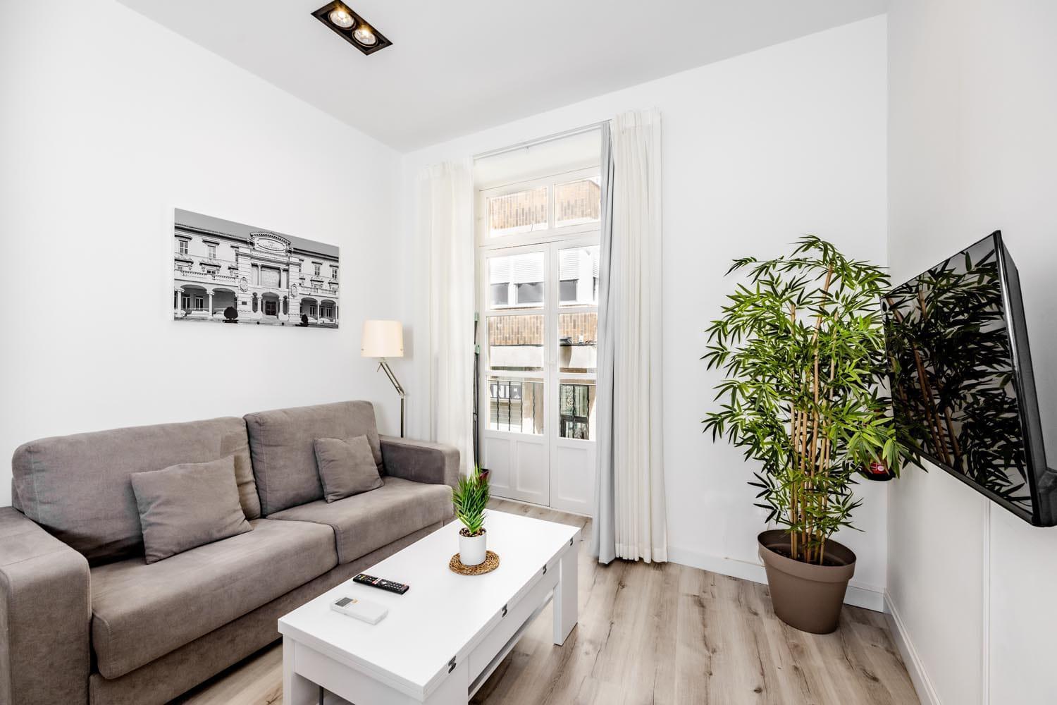 Apartamentos Turisticos Gran Via By Cartagenaspain 外观 照片